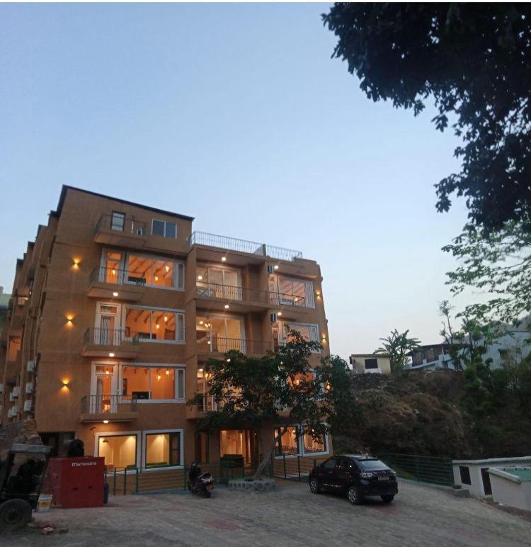 Ekawa Ganga By Lawrence Hotels Rishīkesh Zewnętrze zdjęcie